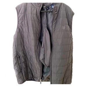 [NEW] Chaps Men’s Vest with Storage Bag